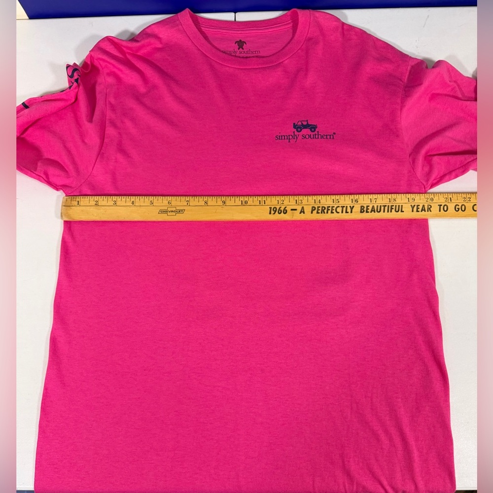 Womens Simply Southern “LIVE WHAT YOU LOVE ” Pink T Shirt sz Medium EUC - Picture 7 of 12